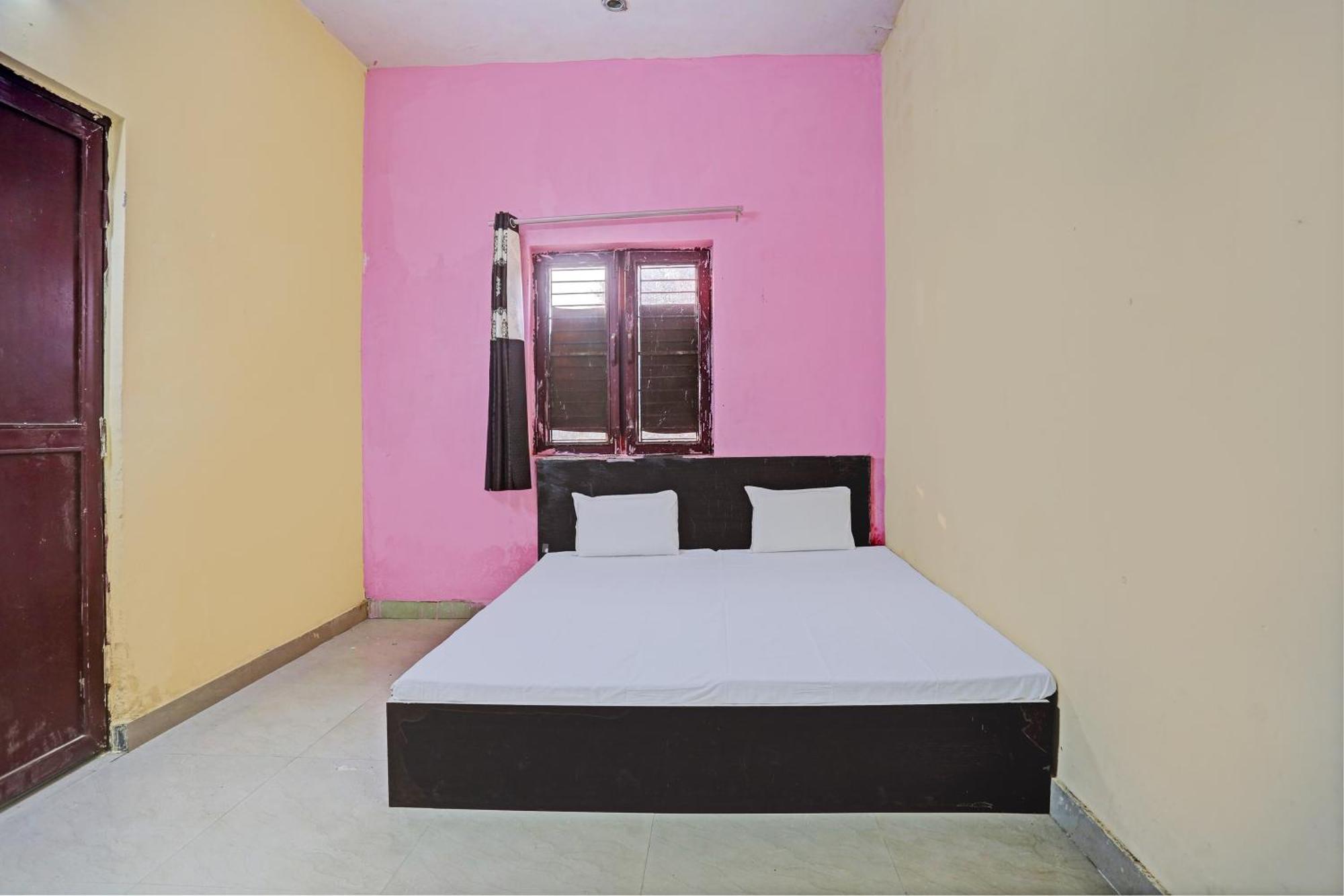 Hotel O Kamla Banquet Hall Moradabad Εξωτερικό φωτογραφία